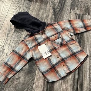 Zara cotton hooded dress shirt baby boy 12-18 months new blue red plaid